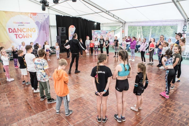 Other image for By George! Dancer shows off his moves